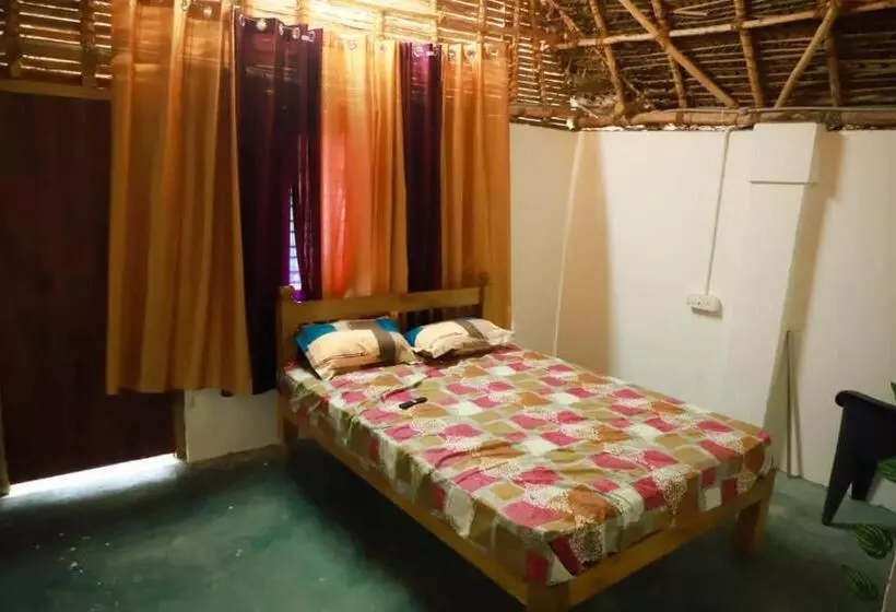 پانسیون Bhuthaa Cottage Stay