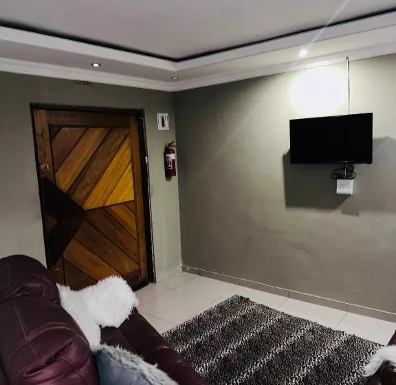 تختخواب و صبحانه Cebos Accomodation
