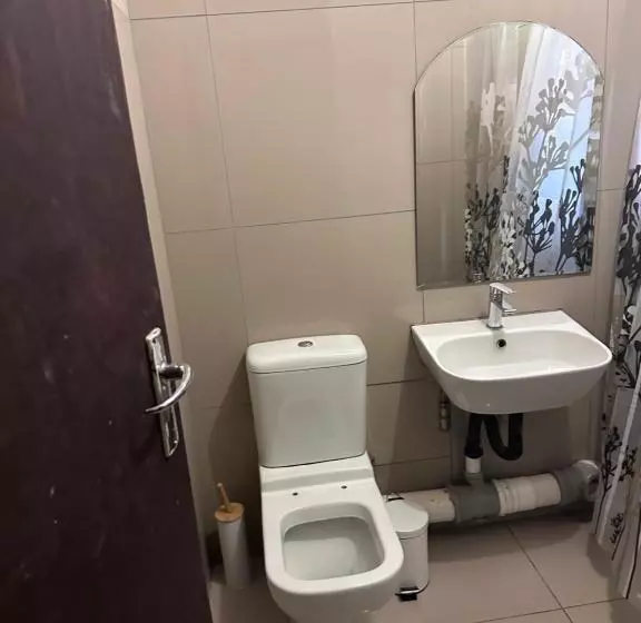 تختخواب و صبحانه Cebos Accomodation
