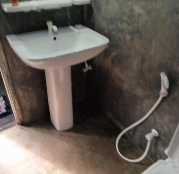 Bed and Breakfast Nuwantha Surf House