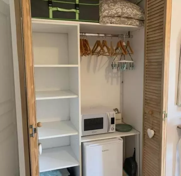 Aamiaismajoitus (B&B) Suite Dans Un Petit Paradis