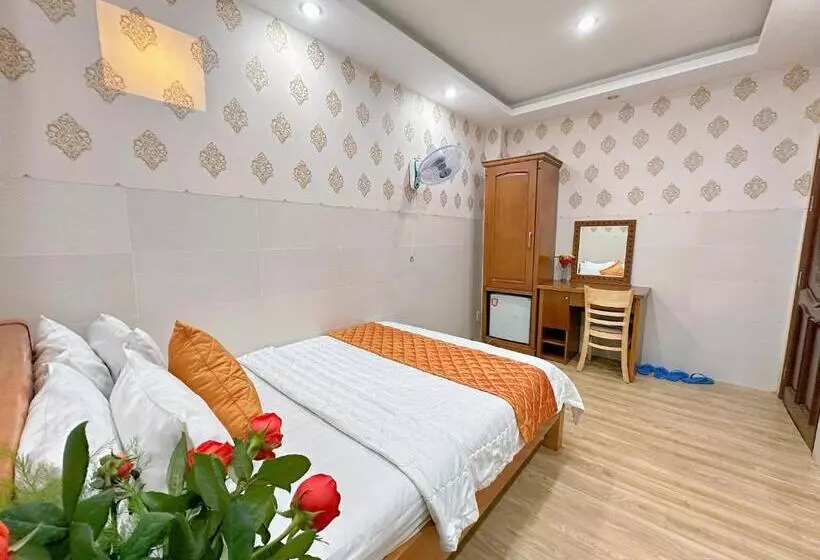 هتل Gia Bảo 2