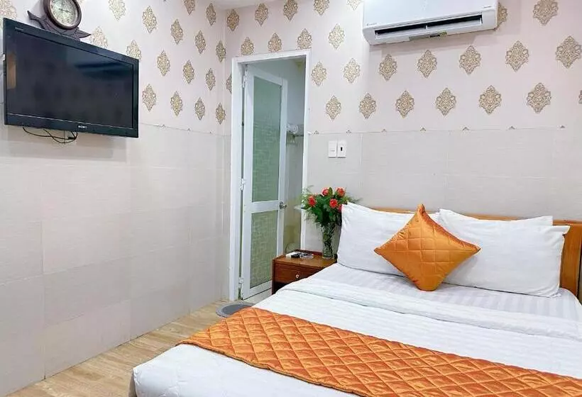 هتل Gia Bảo 2