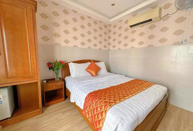 هتل Gia Bảo 2
