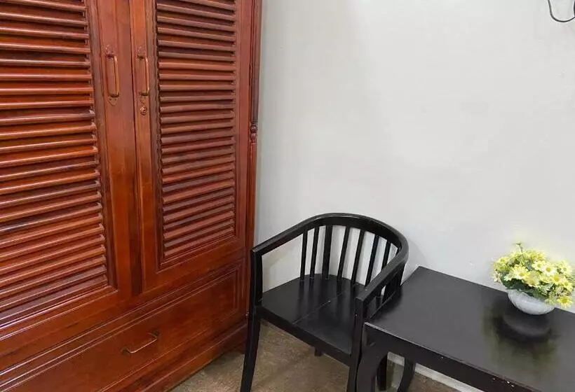 هتل Khách Sạn Ngọc Hồi 2