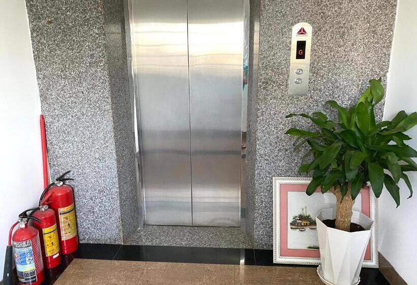 هتل Khách Sạn Ngọc Hồi 2