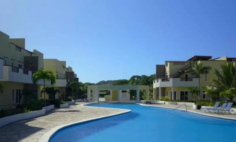 هتل Las Palmas Joliet