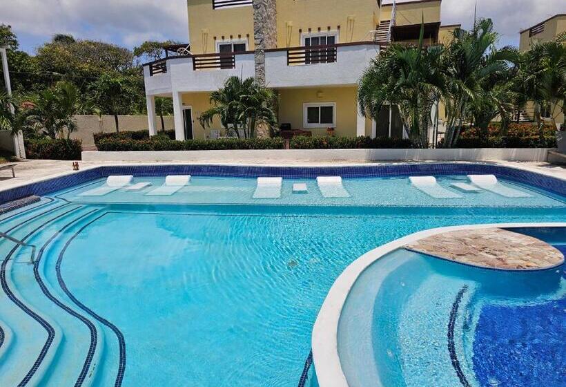 هتل Las Palmas Joliet