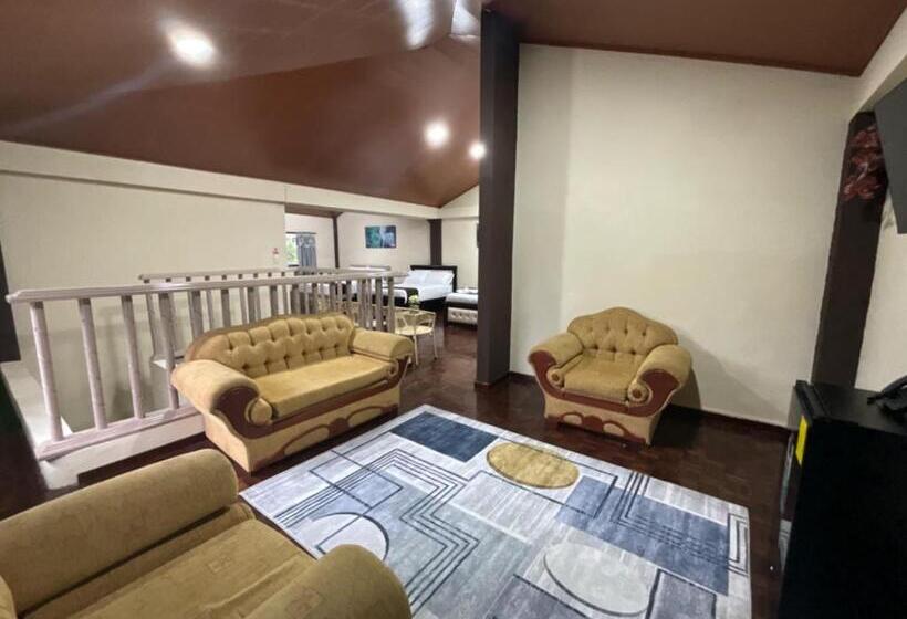 호텔 Orillas Del Zamora