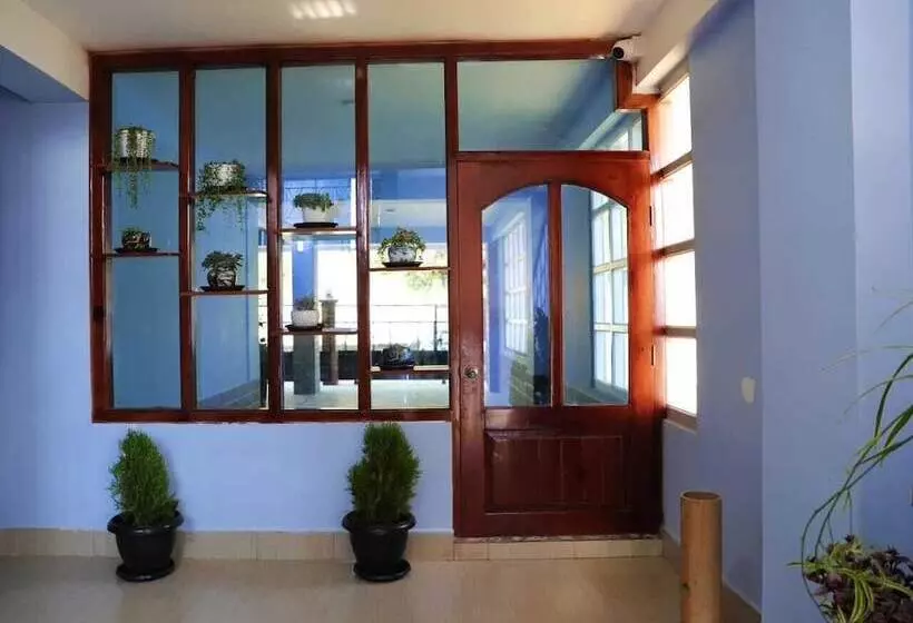 Hotelli Vivid Tawang