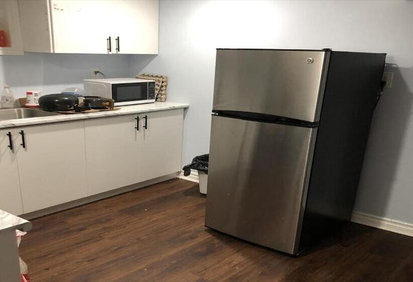 Panzió Affordable Holiday Home Shay B02