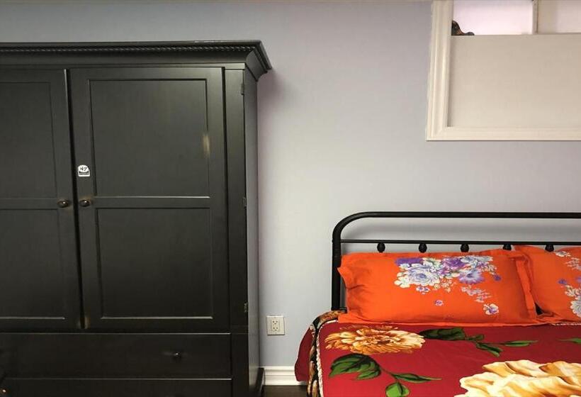 Panzió Affordable Holiday Home Shay B02