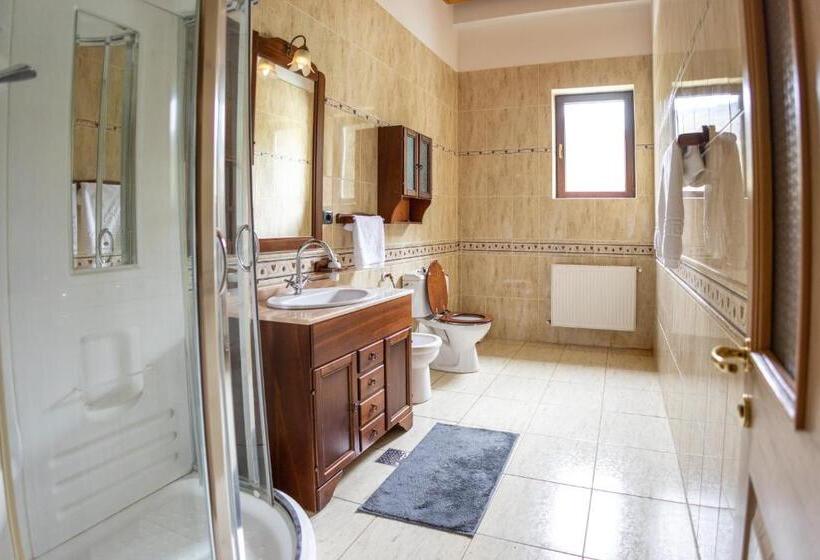 بنسيون Cabana Bratei