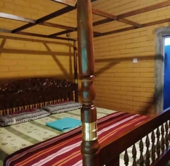 بنسيون Jungle Clay House Mirissa