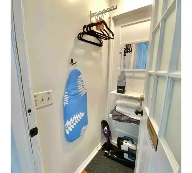 ペンション Toadhaus Studio In Quiet Residential Neighborhood Athens