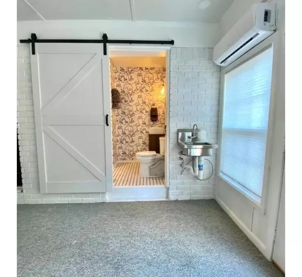 ペンション Toadhaus Studio In Quiet Residential Neighborhood Athens