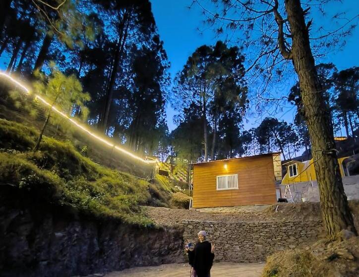 Kurort Shiv Forest Villas