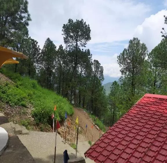 Lomakeskus Shiv Forest Villas