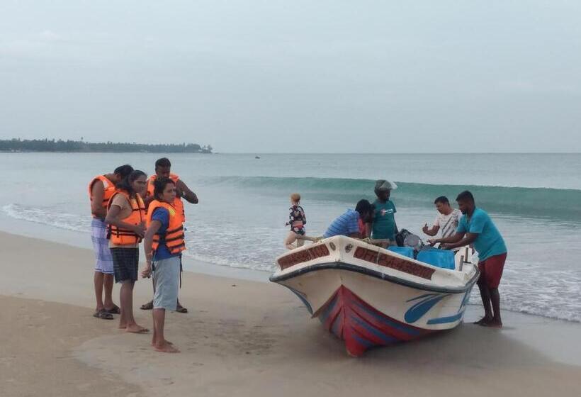 ベッドアンドブレックファースト Leona Guest Inn