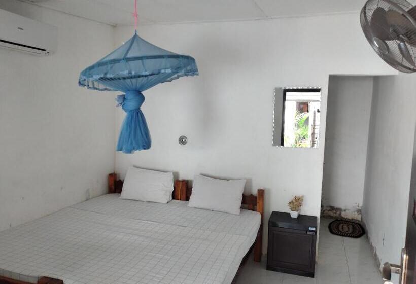 ベッドアンドブレックファースト Leona Guest Inn