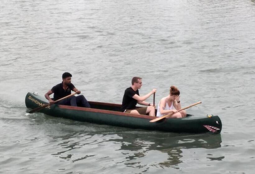 ベッドアンドブレックファースト Leona Guest Inn