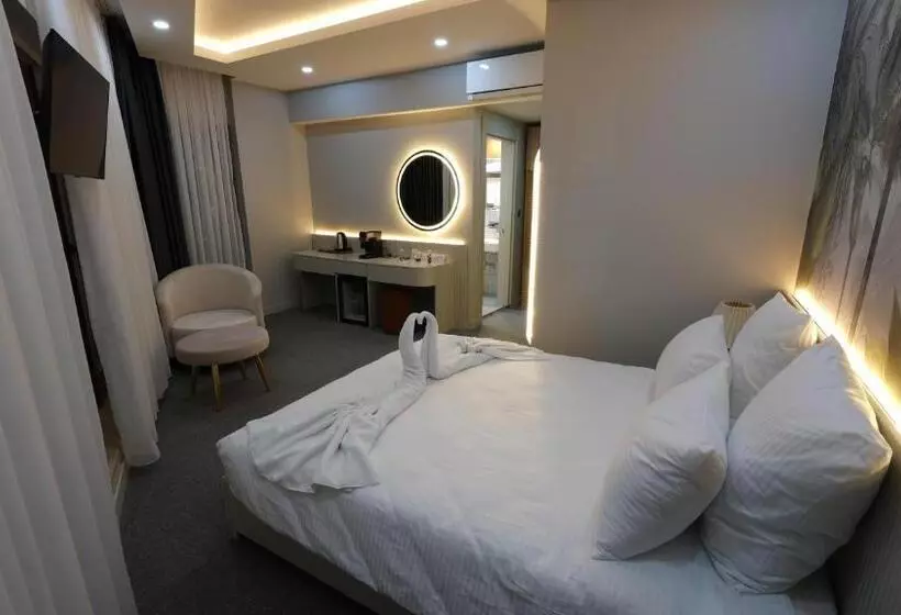 Carti̇er Luxury Otel