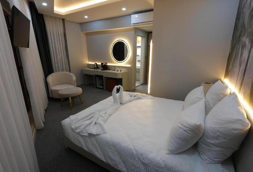 Carti̇er Luxury Otel