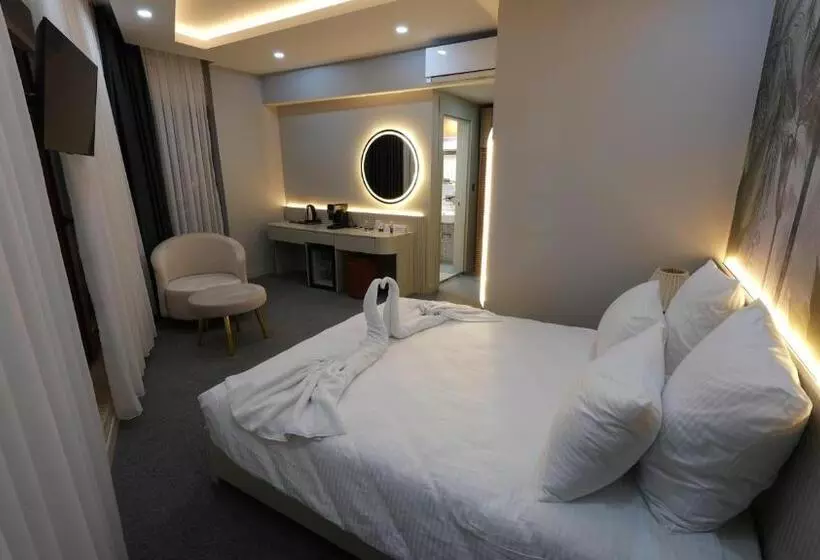 Carti̇er Luxury Otel