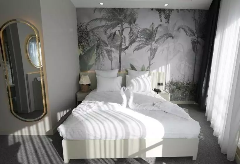 Carti̇er Luxury Otel