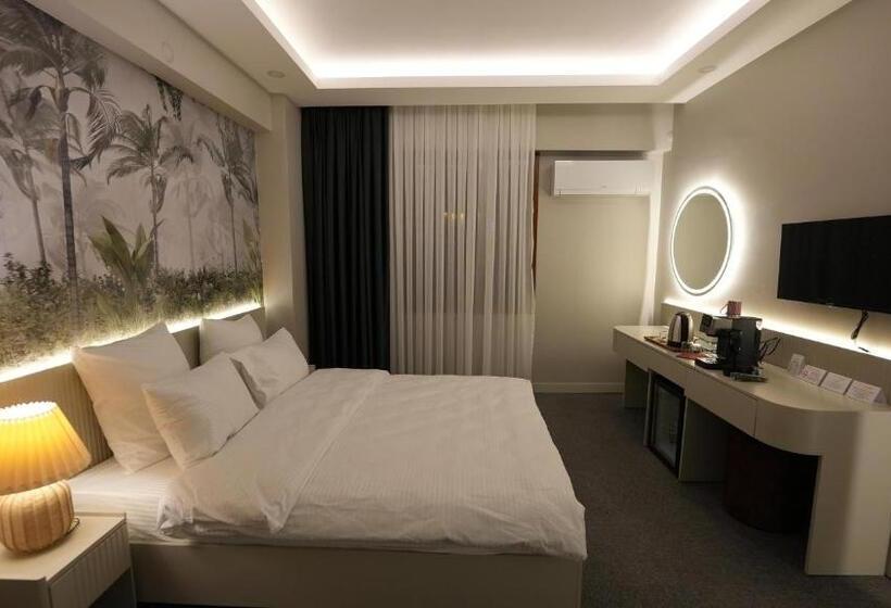 Carti̇er Luxury Otel