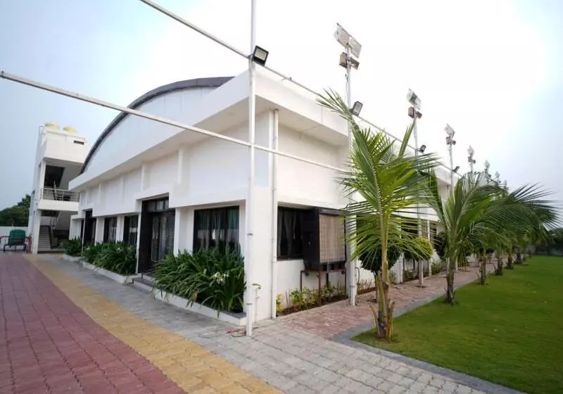 Hotelli Aarti Celebration