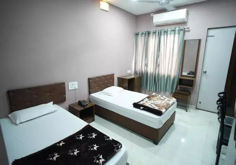 Hotelli Aarti Celebration