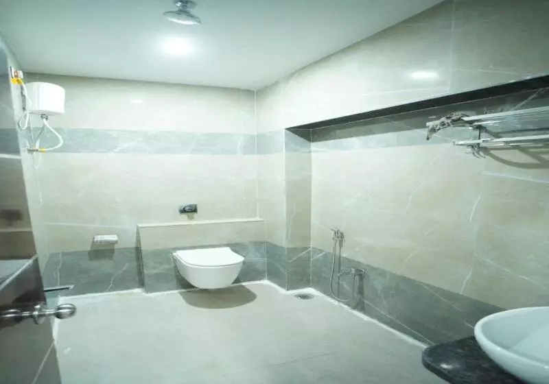 Hotelli Aarti Celebration