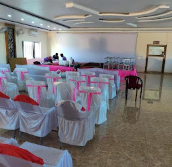 Hotelli Mariya International , Bodh Gaya