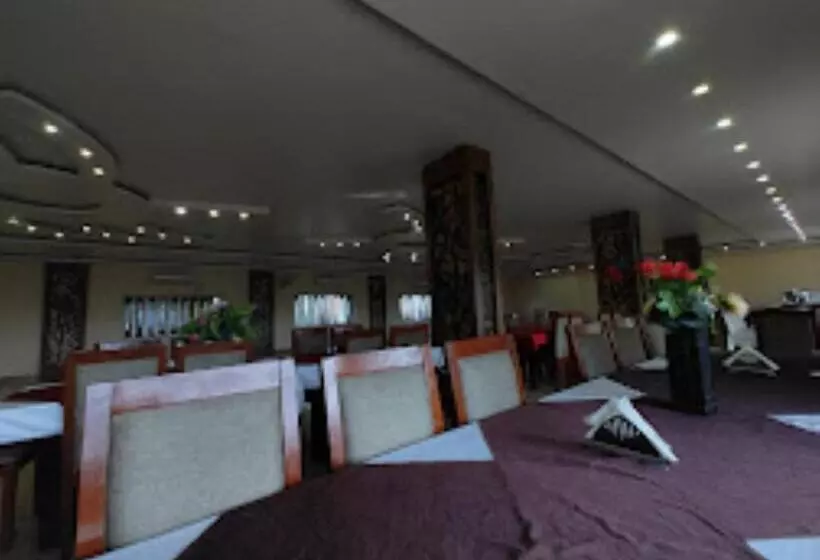 Hotelli Mariya International , Bodh Gaya