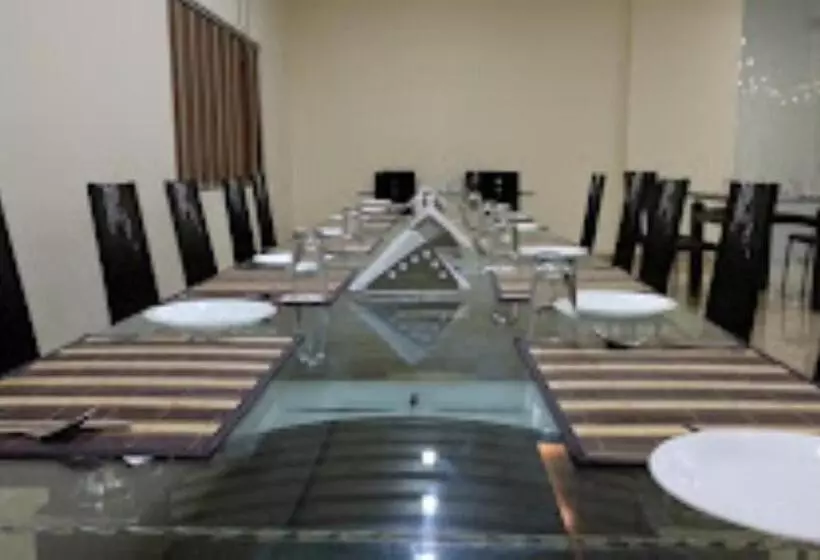 Hotelli Mariya International , Bodh Gaya