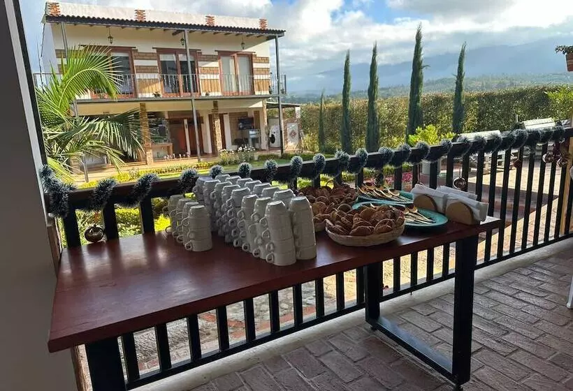 ホテル Pliosaurio Campestre