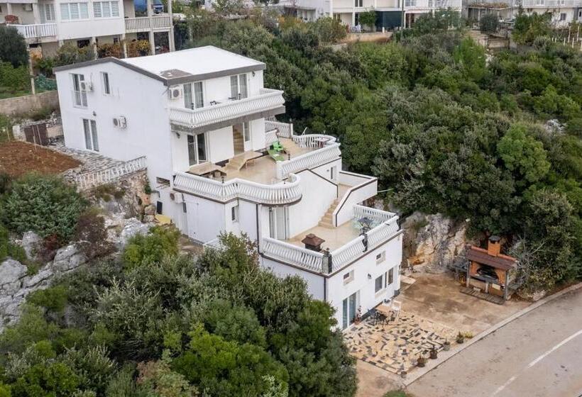 پانسیون Apartments Vrabac