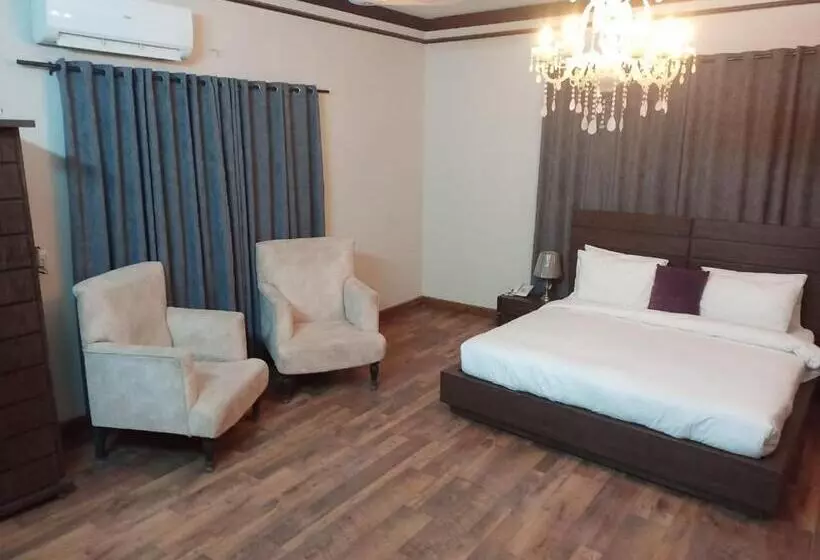 پانسیون Bondi Beach Resort