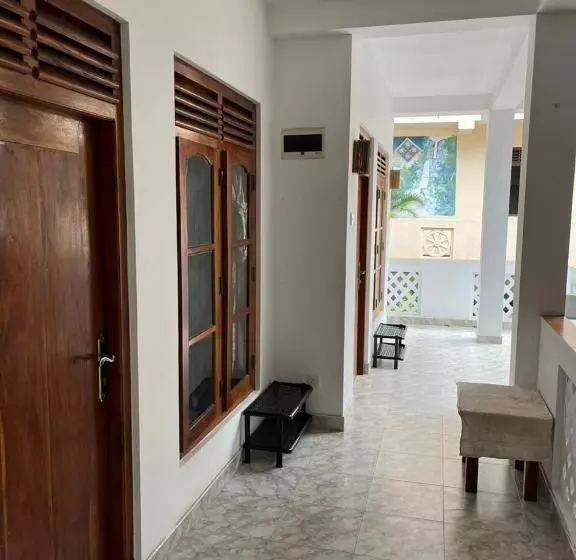 Majatalo Gangu Guest House Unawatuna