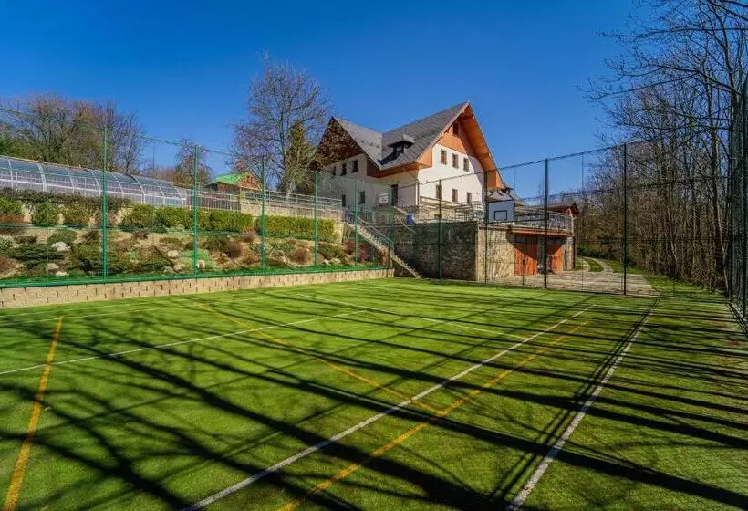 Majatalo Nad Vodopády