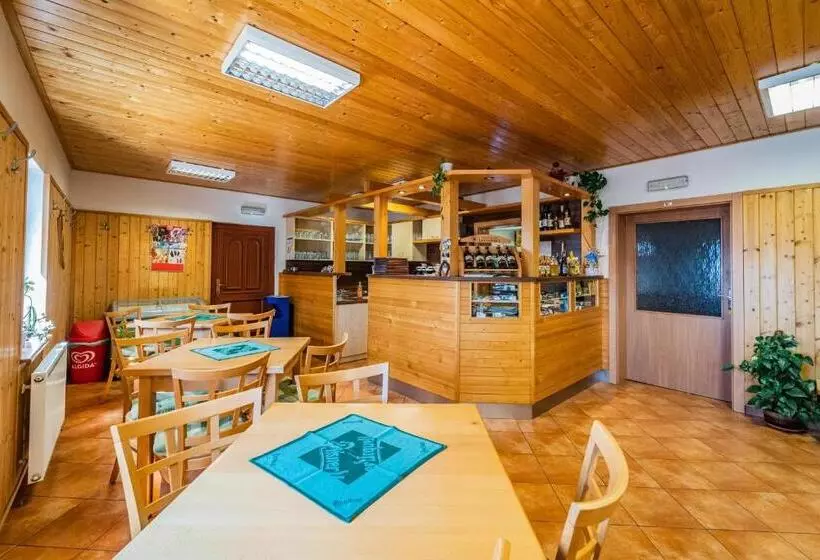 Majatalo Nad Vodopády