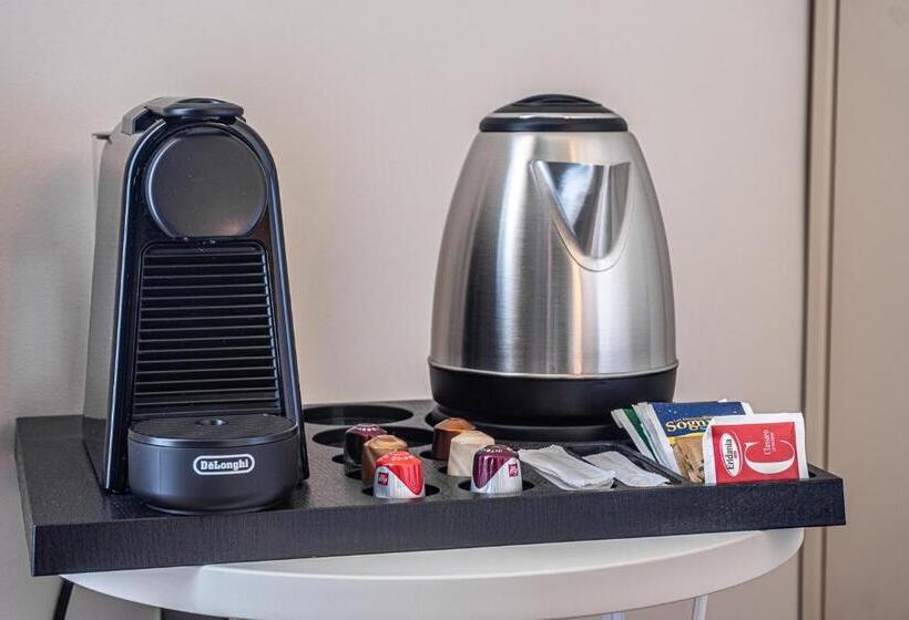 پانسیون Palazzo Italia Suites