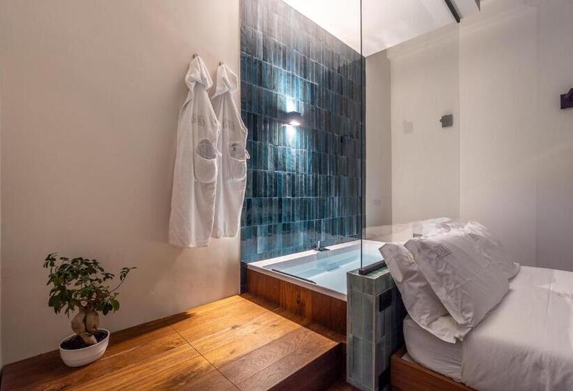 پانسیون Palazzo Italia Suites