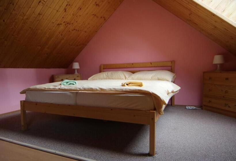 Pensió Penzion Zoom