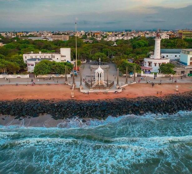 Pensione Serenity Sands Beach Resort