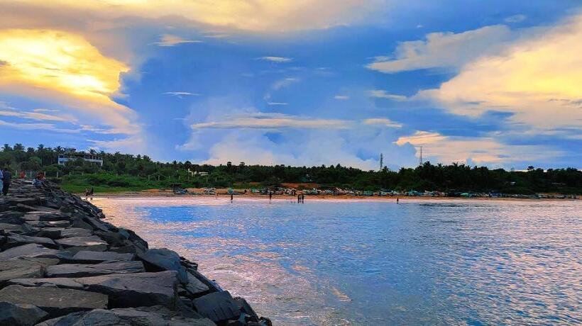 Pensione Serenity Sands Beach Resort