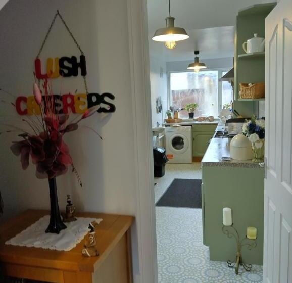 膳宿费 Westmorland