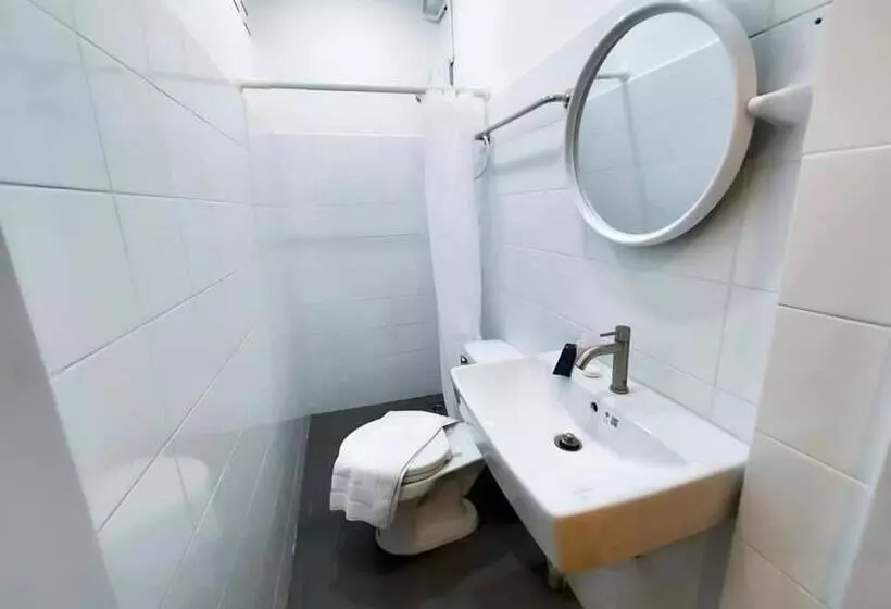 Retkeilymaja Matcha House Jomtien Pattaya