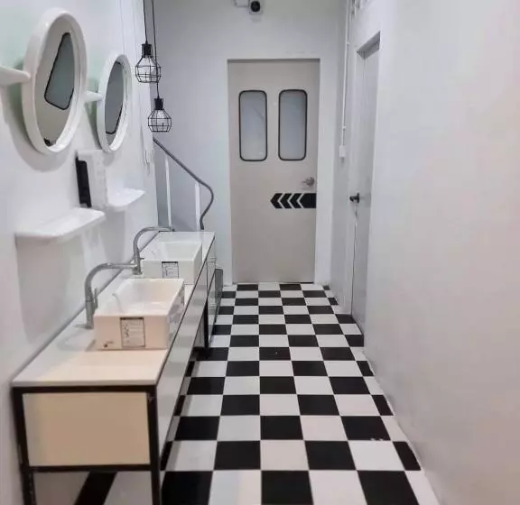 Retkeilymaja Matcha House Jomtien Pattaya